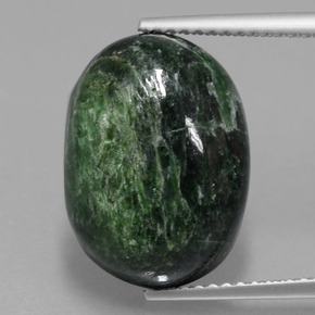 Maw-sit-sit verde natural 9,99ct, corte oval, opaco