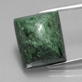 Maw-sit-sit verde natural 13,44ct, baguete, opaco