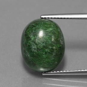 Maw-sit-sit verde natural 10,35ct, corte oval, opaco