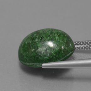 Maw-sit-sit verde natural 10,35ct, corte oval, opaco