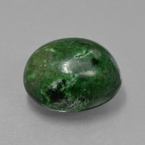 Maw-sit-sit verde natural 9,57ct, corte oval, opaco