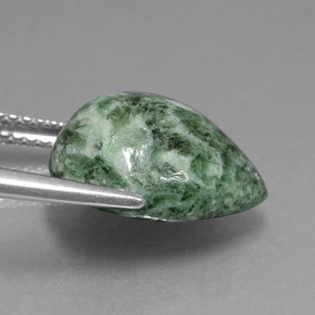 Maw-sit-sit verde terroso natural 6,89ct, formato de pêra, opaco