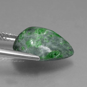 Maw-sit-sit verde natural 5,57ct, formato de pêra, opaco