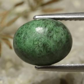 Maw-sit-sit verde natural 4,29ct, corte oval, opaco
