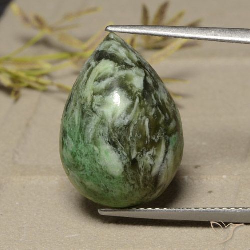 Maw-sit-sit verde natural 12,54ct, formato de pêra, opaco