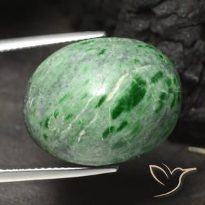 Maw-Senta-Senta Verde médio Natural 29.35ct, oval, Opaco