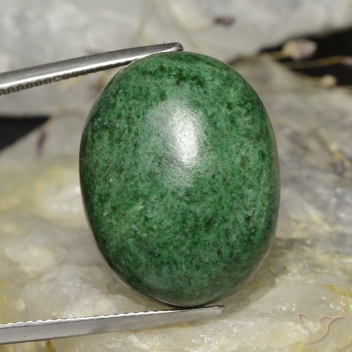 42.08ct Natural verde escuro Maw-Senta-Senta, oval, Opaco