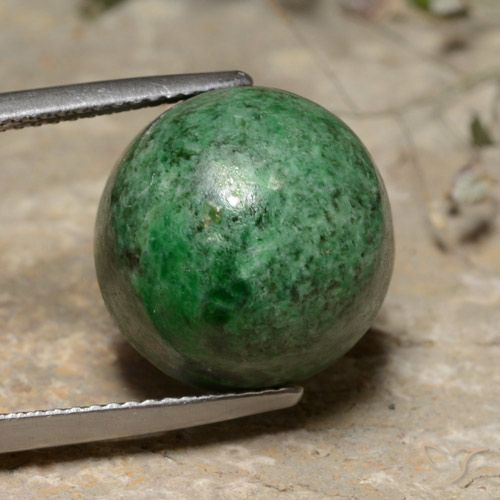 16.40ct Natural Pinho Verde Pálido Maw-Senta-Senta, Redondo, Opaco