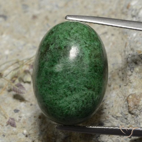 28.65ct Natural Verde escuro Maw-Senta-Senta, oval, Opaco