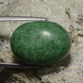 Maw-Senta-Senta verde pinho Natural 30.58ct, oval, Opaco