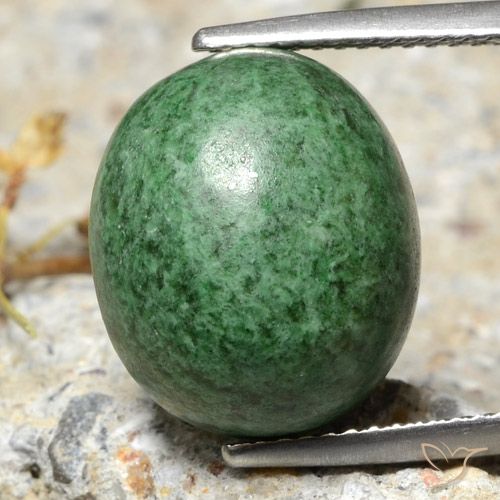 12.36ct Natural Verde médio Maw-Senta-Senta, oval, Opaco