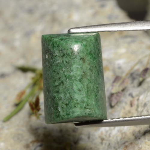 Maw-sit-sit verde natural 6,79ct, baguete, opaco