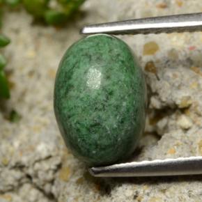 Maw-sit-sit verde natural 2,89ct, corte oval, opaco