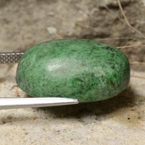 Maw-sit-sit verde natural 19,55ct, corte oval, opaco