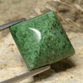 Maw-sit-sit verde natural 11,92ct, quadrado, opaco