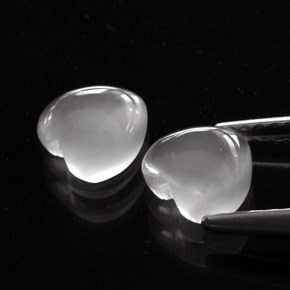 Pedras preciosas de pedra da lua branco natural de  ct, formato de coração, transparente