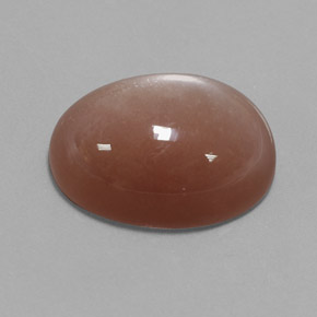 Pedra da lua laranja natural 26,52ct, corte oval, opaco