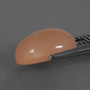Pedra da lua laranja natural 4,85ct, corte oval, translúcido