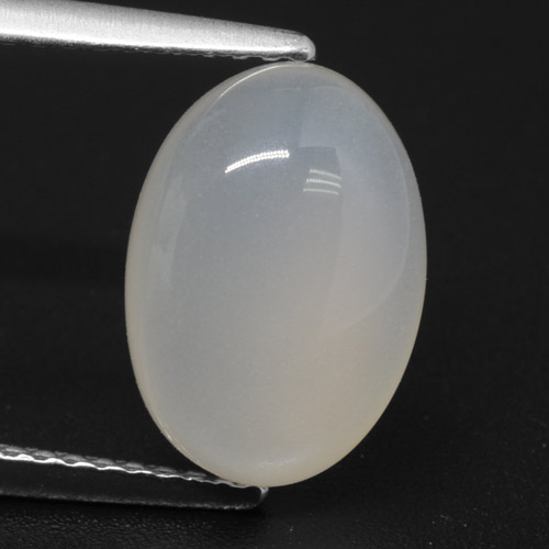 Pedra da lua branco natural 3,76ct, corte oval, translúcido