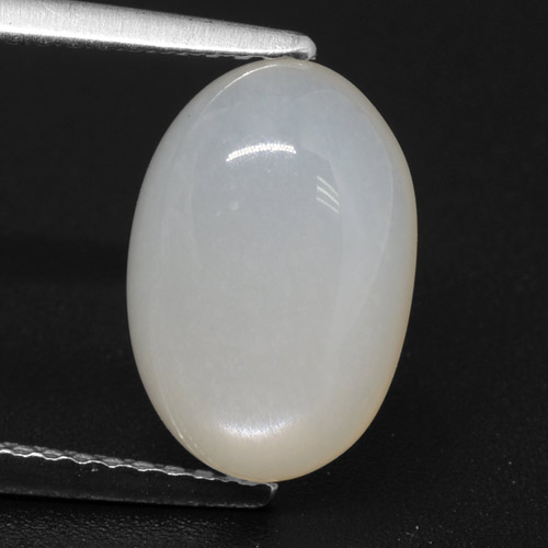 Pedra da lua branco natural 3,82ct, corte oval, translúcido