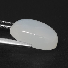 Pedra da lua branco natural 3,62ct, corte oval, translúcido