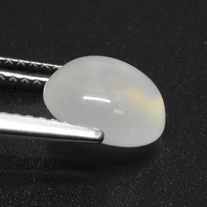 Pedra da lua branco natural 2,42ct, corte redondo, translúcido