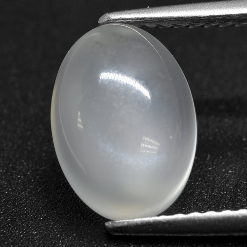 Pedra da lua branco natural 2,50ct, corte oval, translúcido
