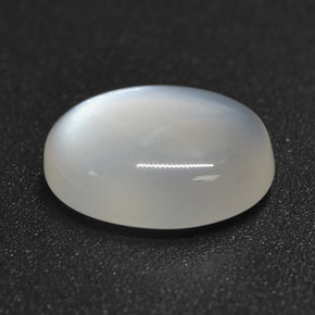 Pedra da lua branco natural 2,47ct, corte oval, translúcido