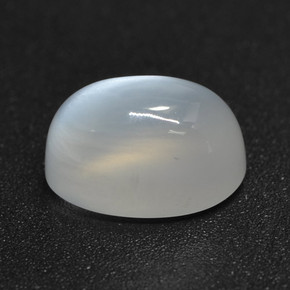 Pedra da lua branco natural 2,80ct, corte oval, translúcido