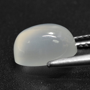 Pedra da lua branco natural 2,80ct, corte oval, translúcido