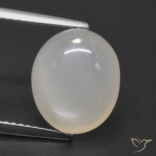 Pedra da lua branco natural 4,87ct, corte oval, translúcido