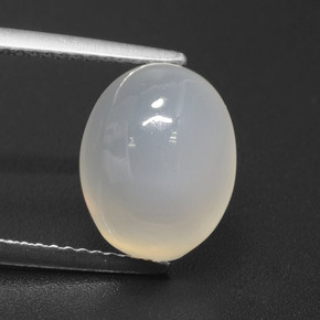 Pedra da lua branco natural 5,35ct, corte oval, translúcido