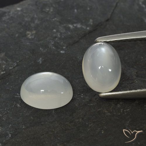 Pedras preciosas de pedra da lua branco natural de 2,86 ct, corte oval, translúcido