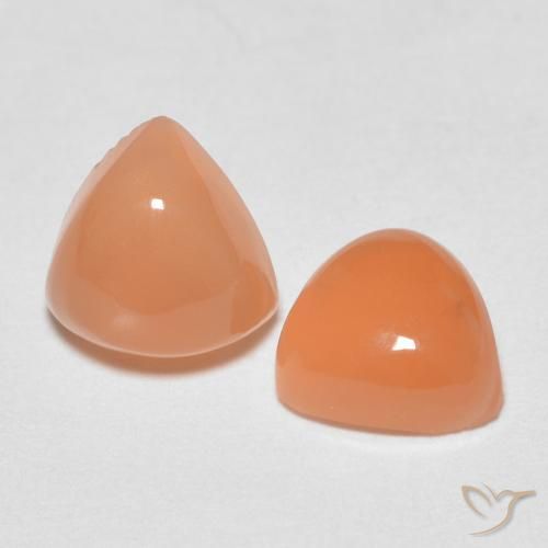 Pedras preciosas de Pedra da Lua Laranja Médio natural de 1.62 ct, Trilhão, Translúcido