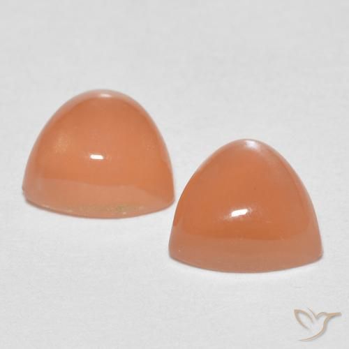 Pedras preciosas de Pedra da Lua Laranja Médio natural de 1.62 ct, Trilhão, Translúcido