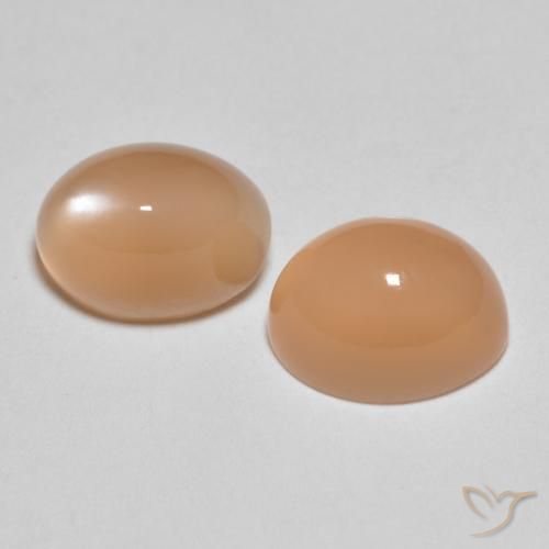 Pedras preciosas de Pedra da Lua pêssego laranja natural de 3.37 ct, oval, Translúcido
