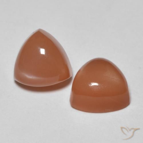 Pedras preciosas de Pedra da Lua laranja avermelhado natural de 2.04 ct, Trilhão, Translúcido