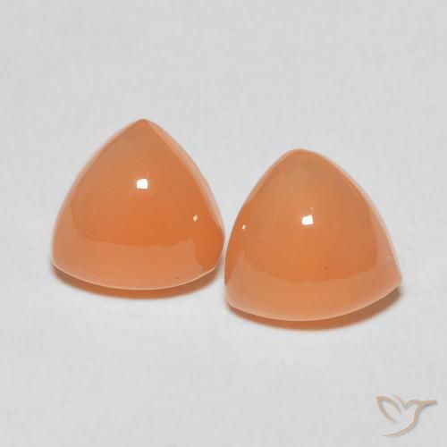 Pedras preciosas de pedra da lua laranja natural de 3,54 ct, trillion, translúcido
