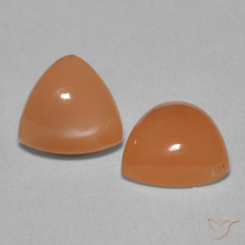Pedras preciosas de Pedra da Lua Damasco Laranja Quente natural de 3.60 ct, Trilhão, Translúcido