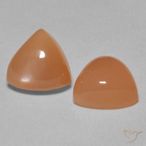 Pedras preciosas de Pedra da Lua Laranja Avermelhado Claro natural de 3.86 ct, Trilhão, Translúcido