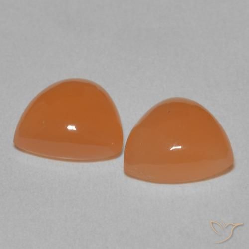 Pedras preciosas de Pedra da Lua Laranja Médio natural de 3.21 ct, Trilhão, Translúcido
