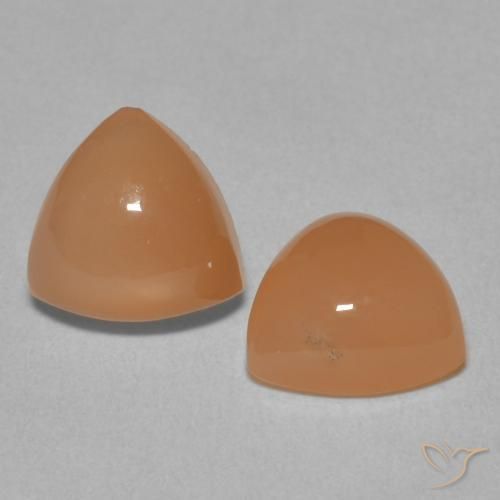 Pedras preciosas de Pedra da Lua Laranja Melão natural de 3.71 ct, Trilhão, Translúcido