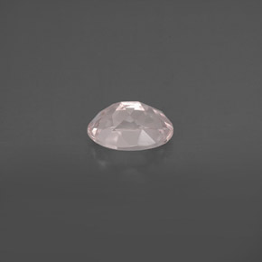Morganita rosa natural 0,75ct, corte oval, VVS