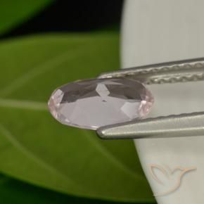 Morganita Rosa Flamingo Natural 0.82ct, oval, VVS-VS