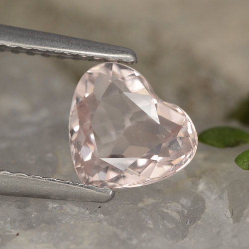 Morganita rosa médio Natural 1.10ct, Formato de coração, VVS-VS