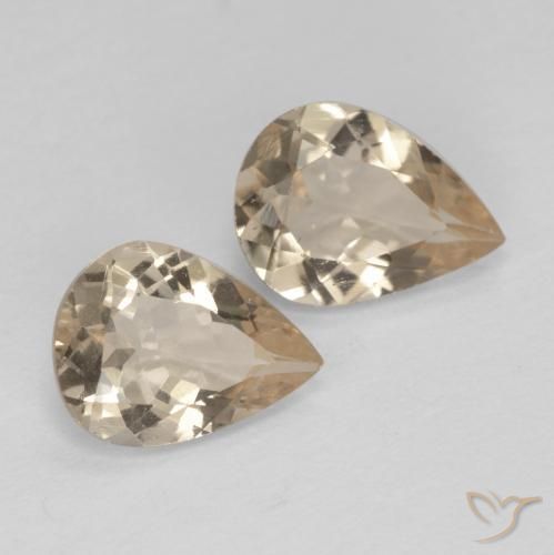 Pedras preciosas de Morganita Dourado claro natural de 1.68 ct, Formato de pêra, VS