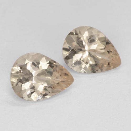 Pedras preciosas de Morganita Dourado claro natural de 1.58 ct, Formato de pêra, VVS-VS