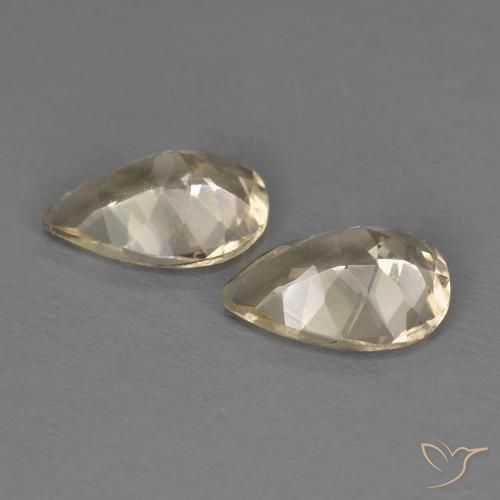 Pedras preciosas de Morganita Dourado claro natural de 1.73 ct, Formato de pêra, VS