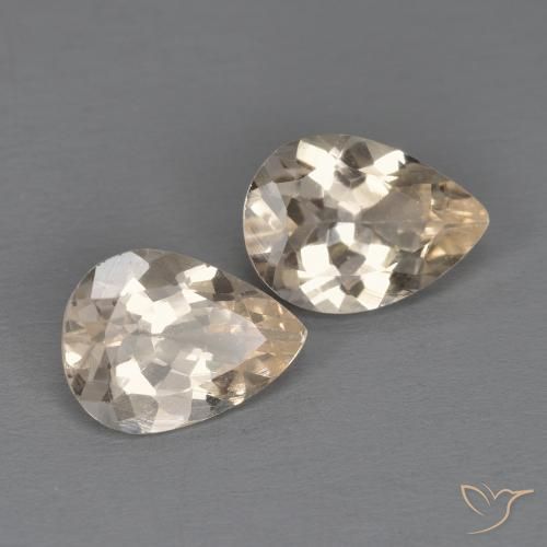 Pedras preciosas de Morganita Dourado claro natural de 1.72 ct, Formato de pêra, VS