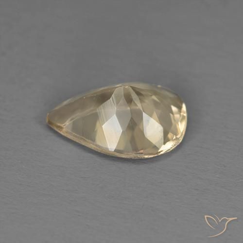 Morganita Dourado claro Natural 0.85ct, Formato de pêra, VS